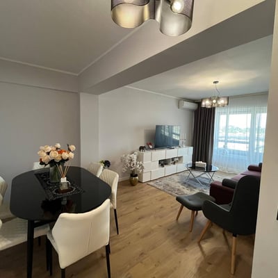 Аренда комфортных 2-комнатных апартаментов, 60 м², Констанца, Румыния